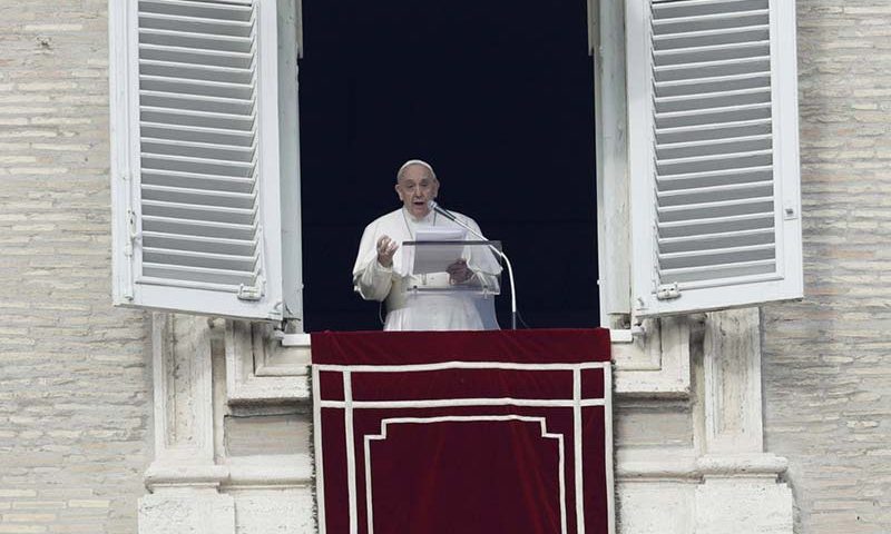 Pope urges healthy use of technology to prevent human trafficking